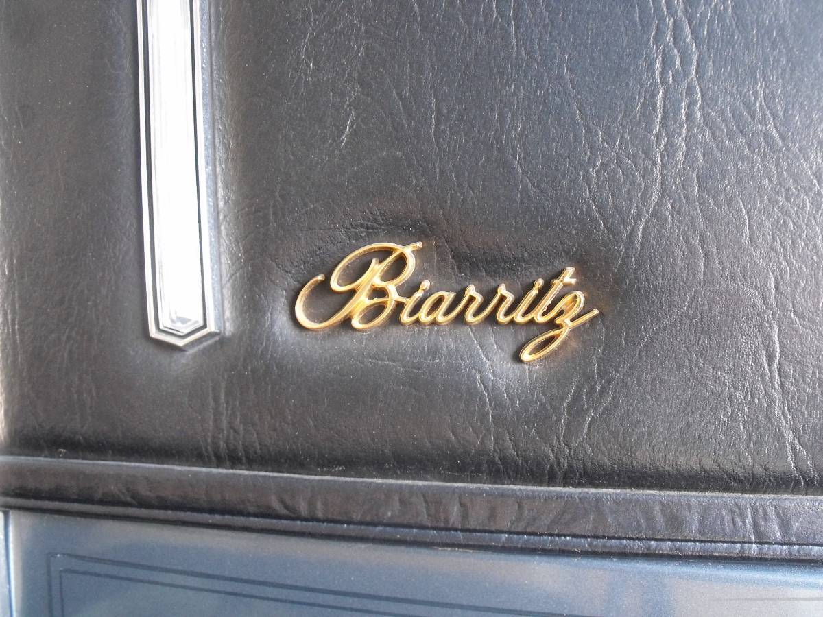Cadillac-biarritz-1985-blue-6