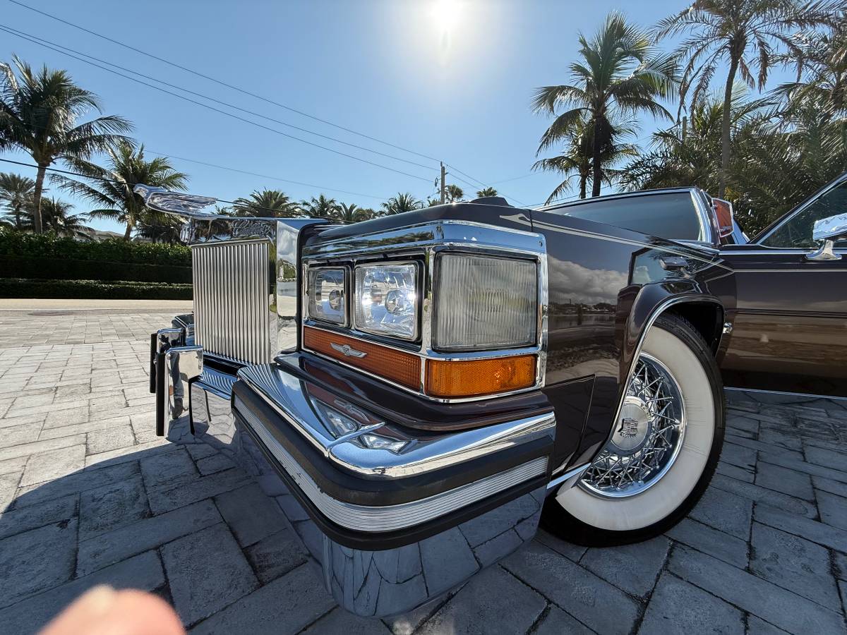 Cadillac-brougham-1987-brown-12