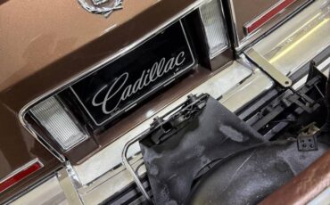 Cadillac-brougham-1987-brown-15