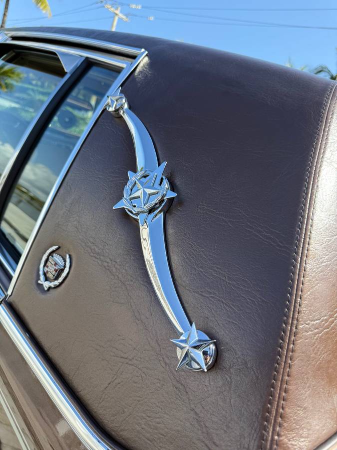 Cadillac-brougham-1987-brown-8