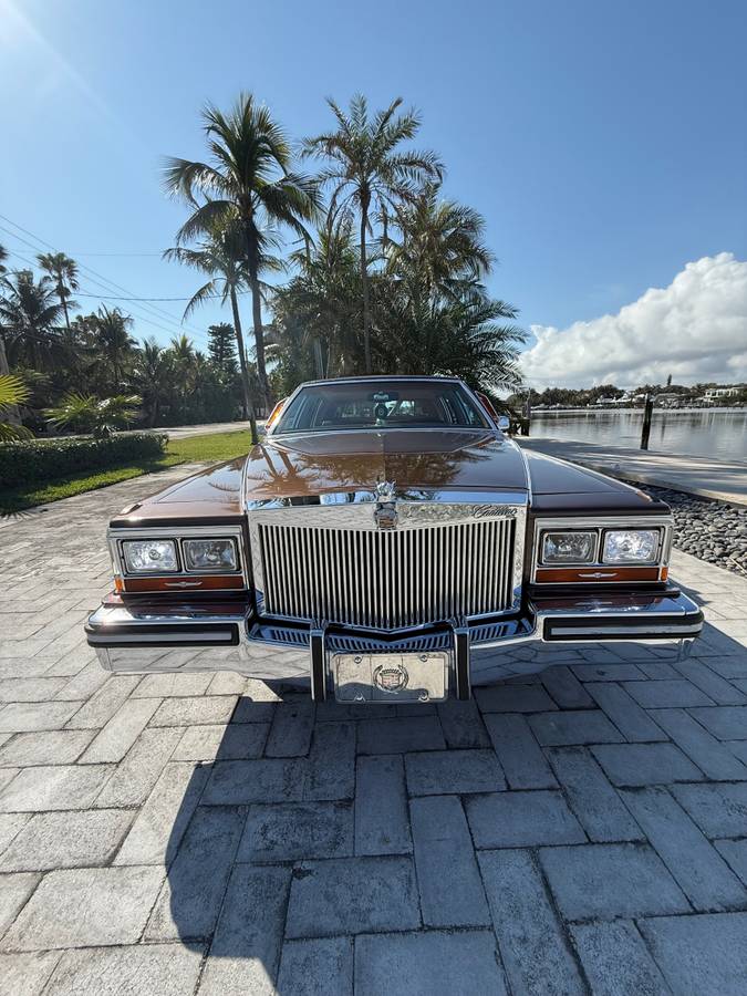 Cadillac-brougham-1987-brown-9