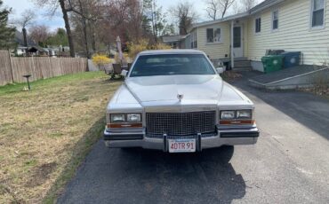 Cadillac-brougham-1988-silver-7