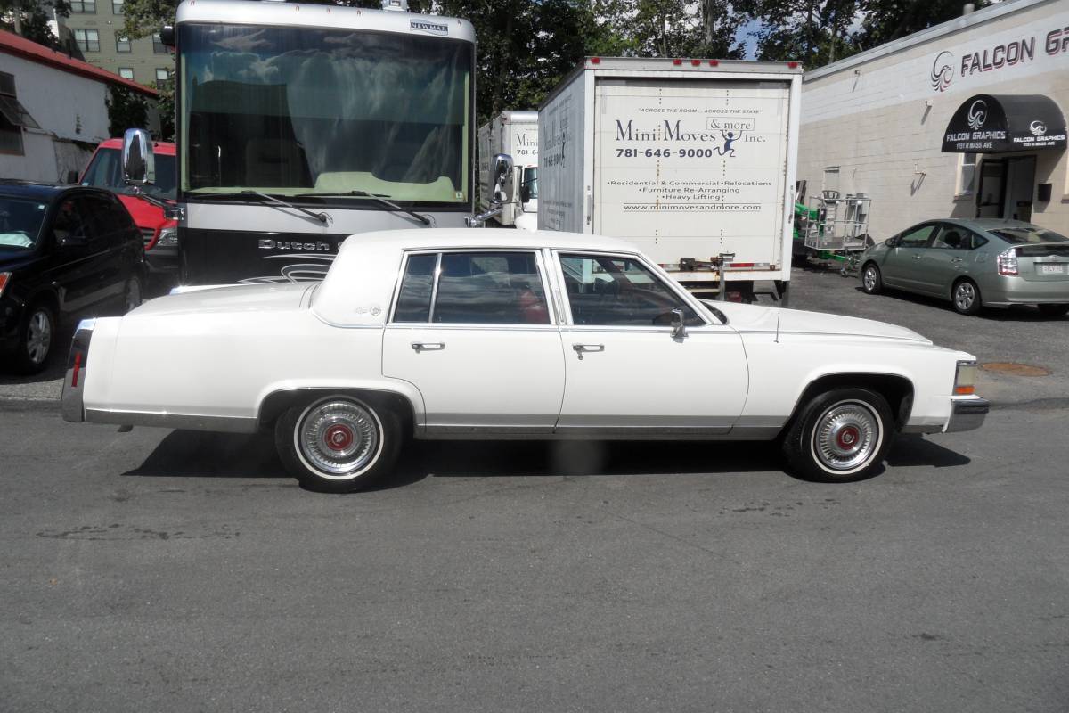 Cadillac-brougham-1989-white-1