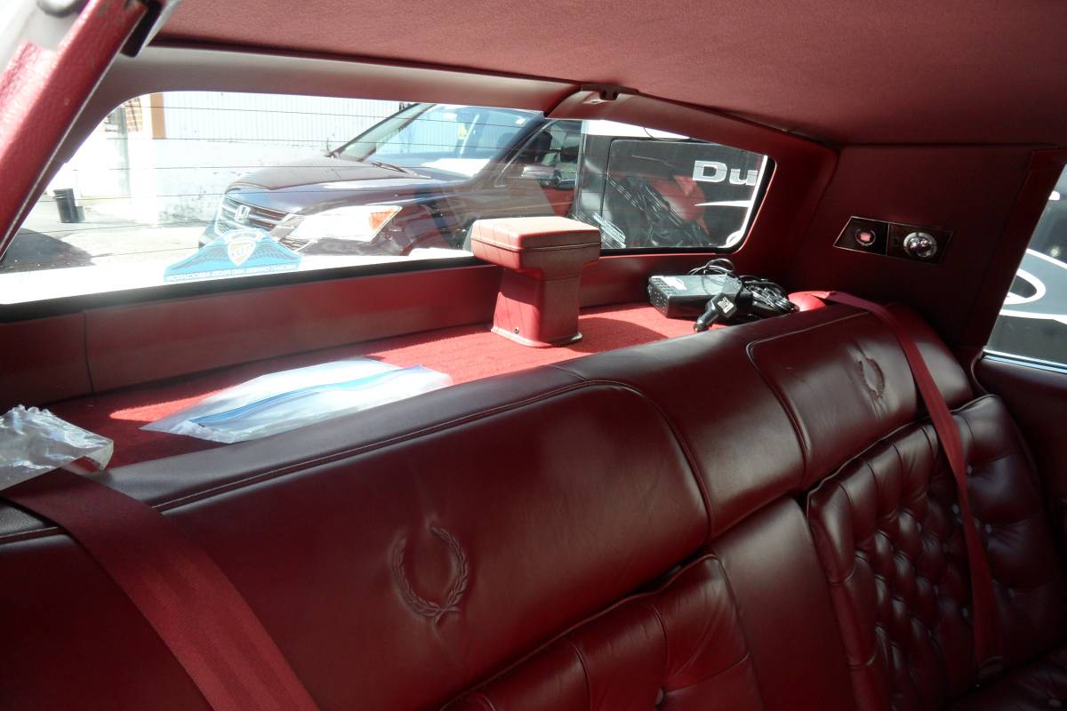 Cadillac-brougham-1989-white-11