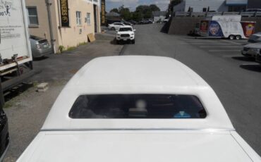 Cadillac-brougham-1989-white-4
