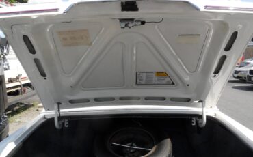Cadillac-brougham-1989-white-6