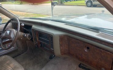 Cadillac-brougham-1992-custom-13