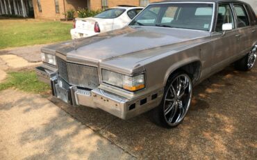 Cadillac-brougham-1992-custom
