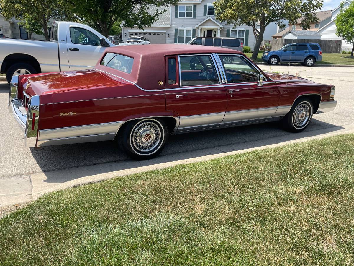 Cadillac-brougham-delegance-1991-8