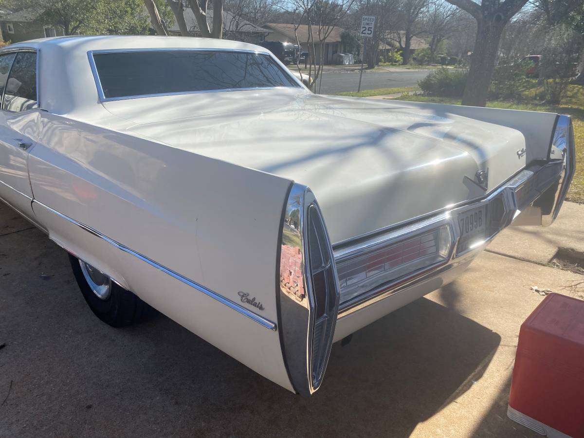 Cadillac-calais-1967-11