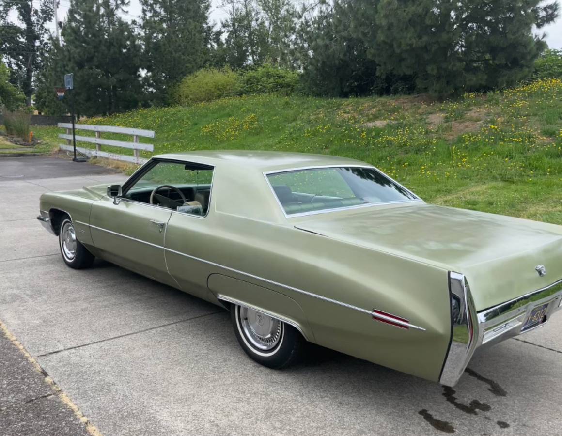Cadillac-calais-1971-green
