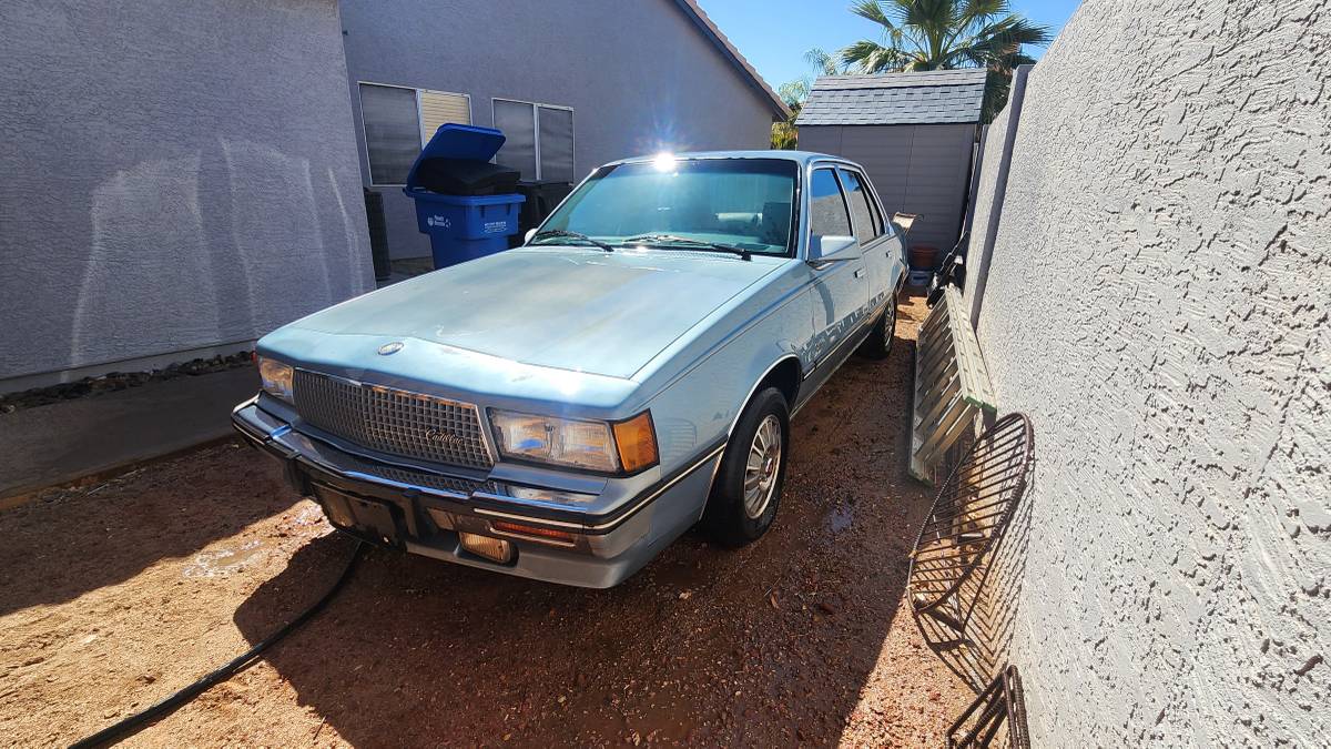 Cadillac-cimarron-1983-blue-2