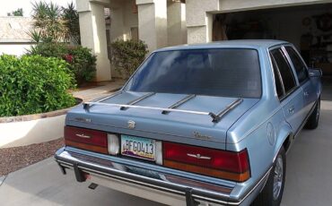 Cadillac-cimarron-1983-blue-20