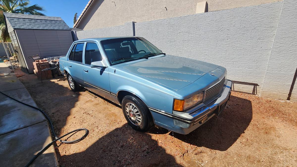 Cadillac-cimarron-1986-blue-20