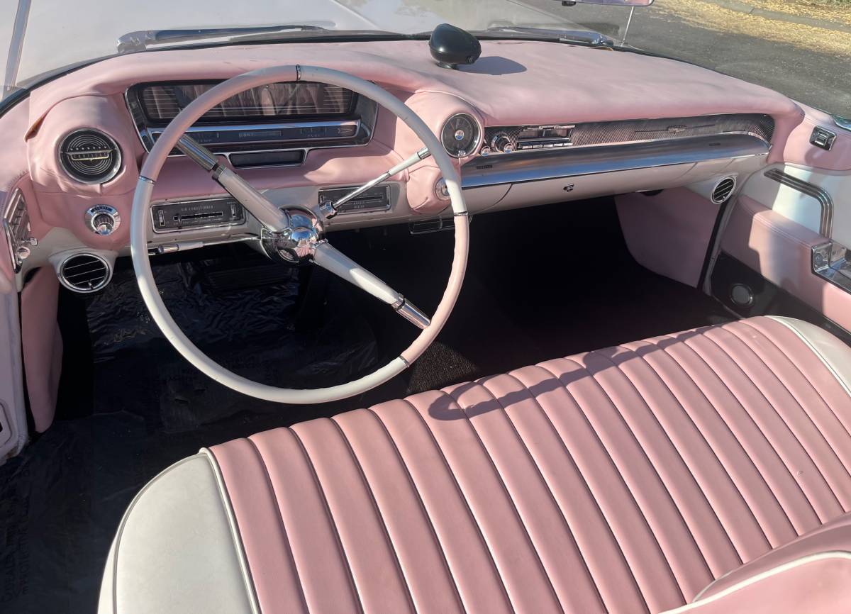 Cadillac-convertible-1959-custom-5