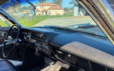 Cadillac-convertible-1963-black-14