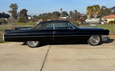 Cadillac-convertible-1963-black