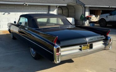 Cadillac-convertible-1963-black-7