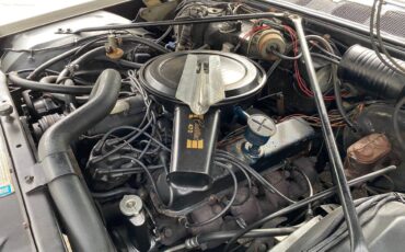 Cadillac-coupe-deville-1968-white-4