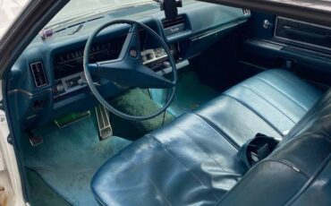 Cadillac-coupe-deville-1968-white-7
