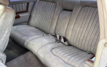 Cadillac-coupe-deville-1979-grey-14