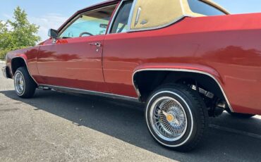 Cadillac-coupe-deville-1983-10