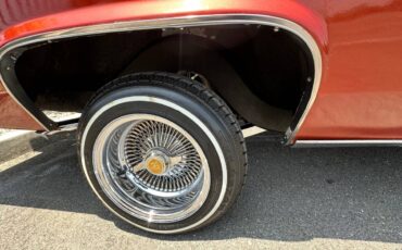 Cadillac-coupe-deville-1983-3