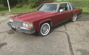 Cadillac-coupe-deville-1984-1