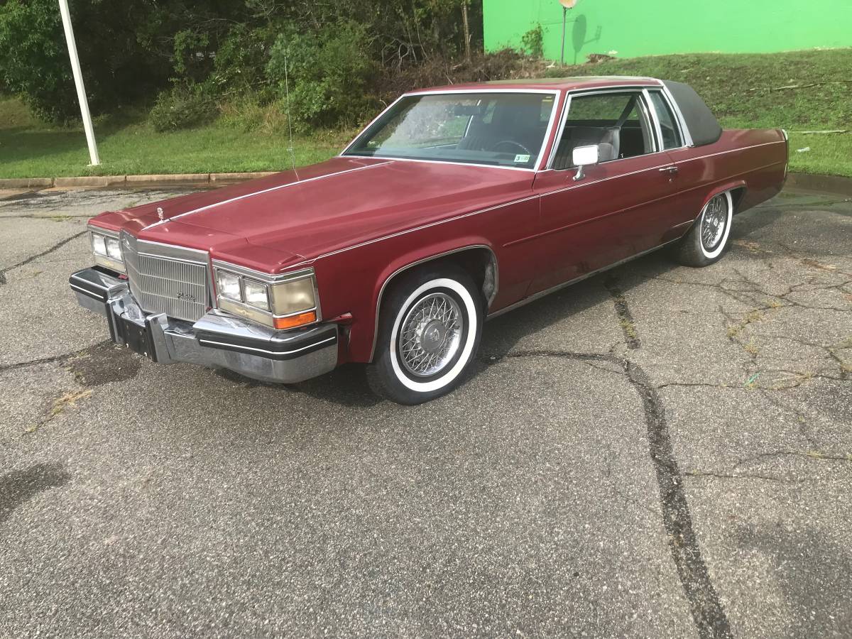 Cadillac-coupe-deville-1984-1
