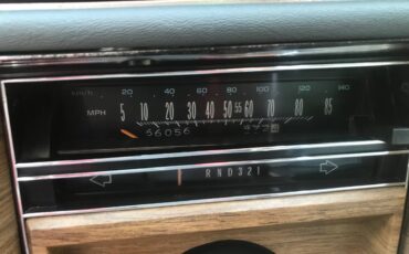 Cadillac-coupe-deville-1984-13
