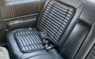 Cadillac-coupe-deville-1985-black-16