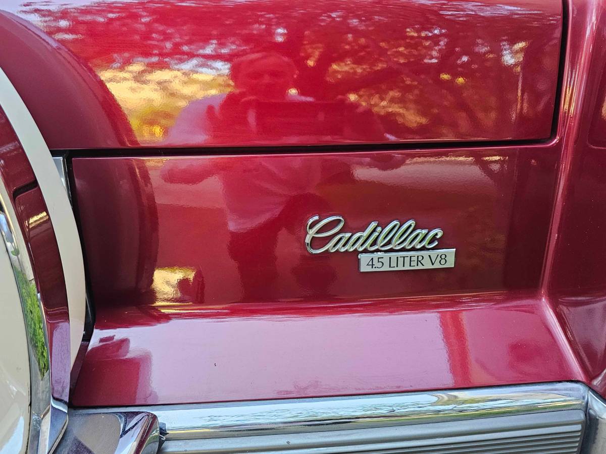 Cadillac-coupe-deville-1989-red-10