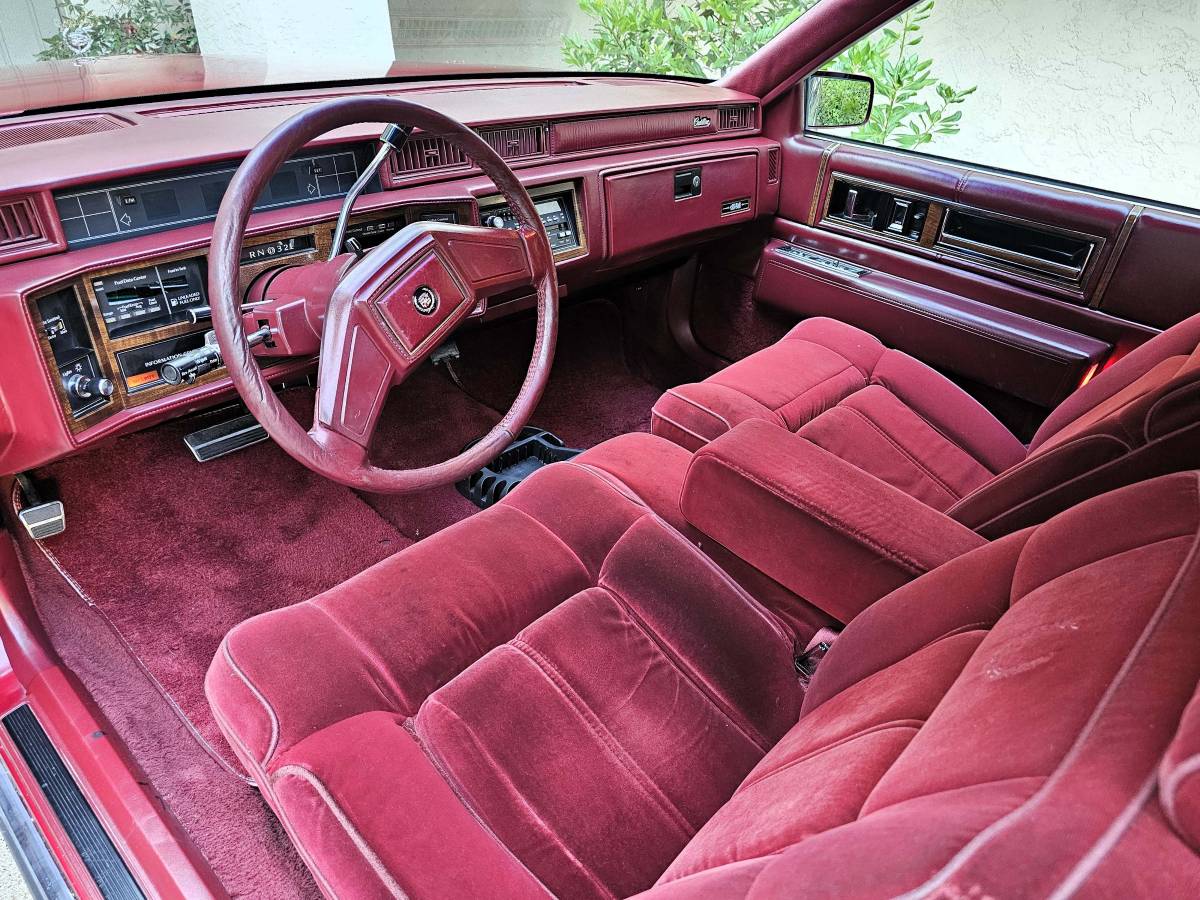 Cadillac-coupe-deville-1989-red-12