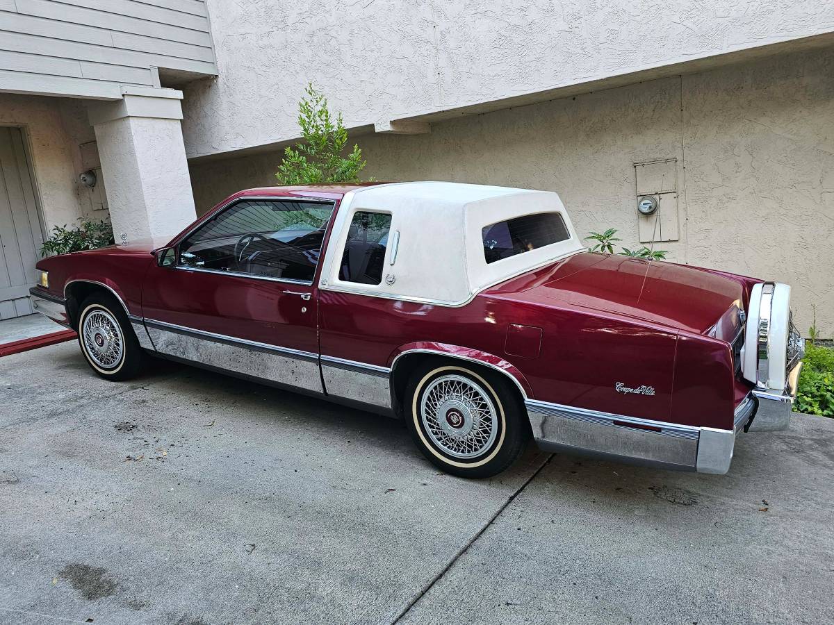 Cadillac-coupe-deville-1989-red-17