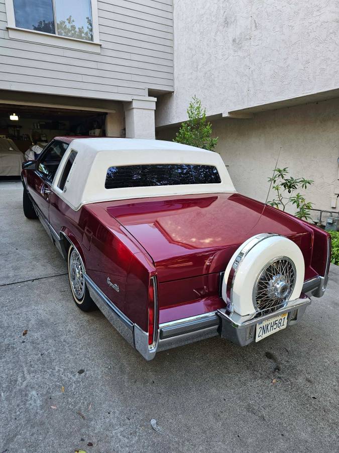 Cadillac-coupe-deville-1989-red-6