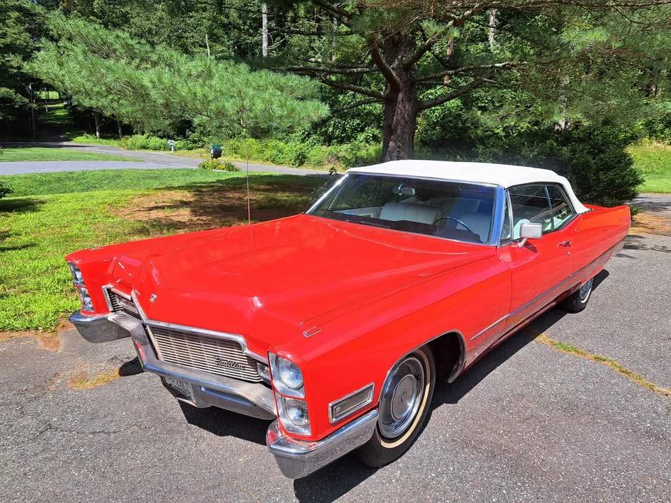 Cadillac-coupe-deville-convertible-1968-red-1