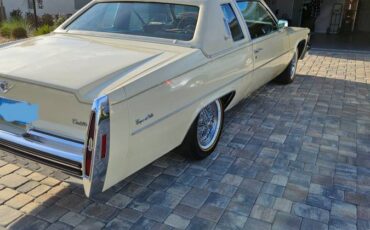 Cadillac-coupe-deville-delegence-1979-yellow-4