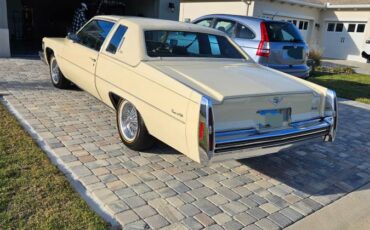 Cadillac-coupe-deville-delegence-1979-yellow-5