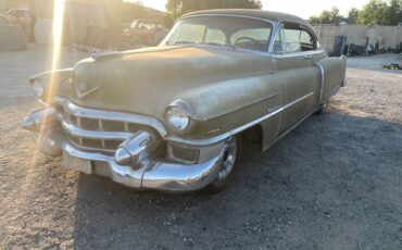 Cadillac-deville-1953-green-3