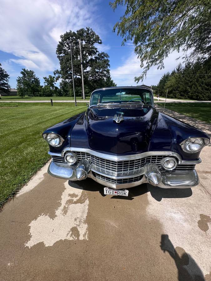 Cadillac-deville-1955-8