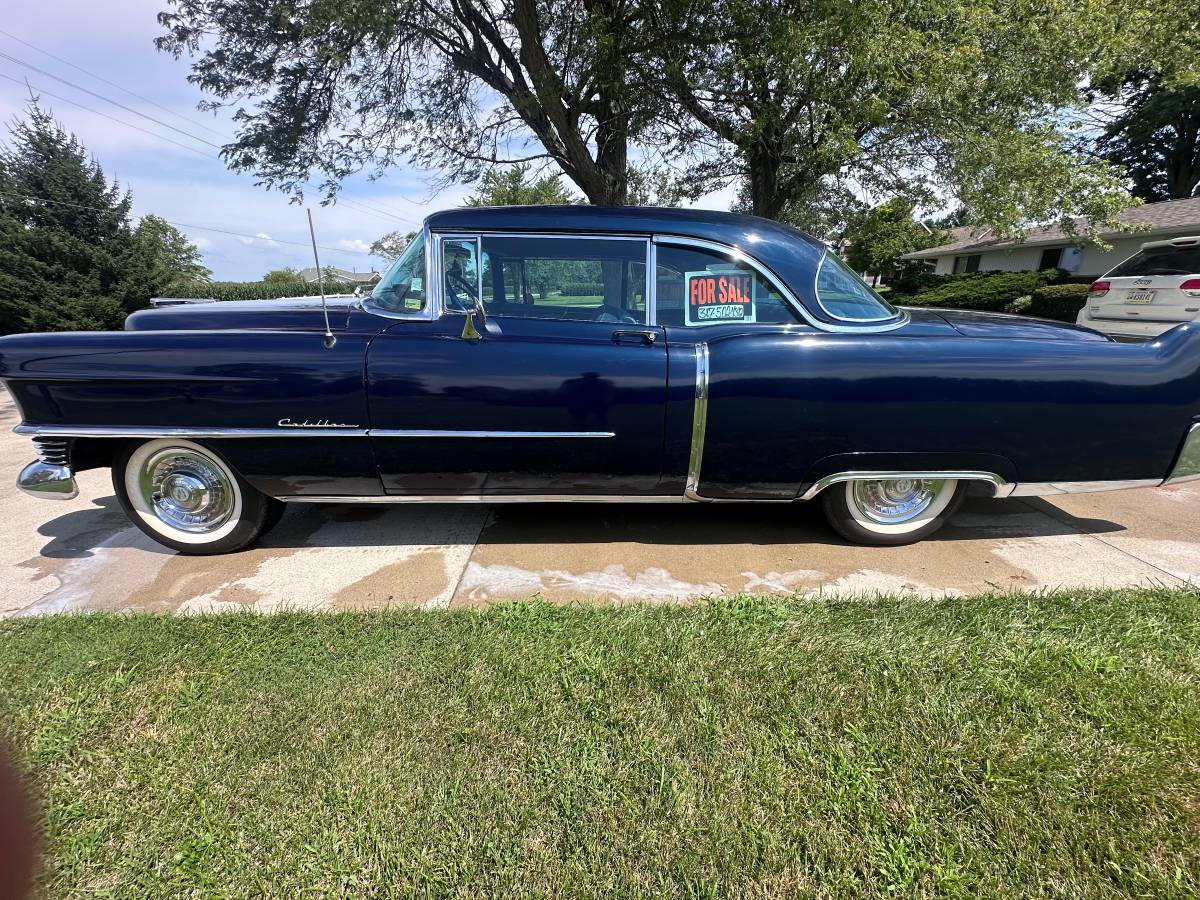 Cadillac-deville-1955