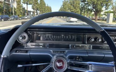 Cadillac-deville-1961-blue-10