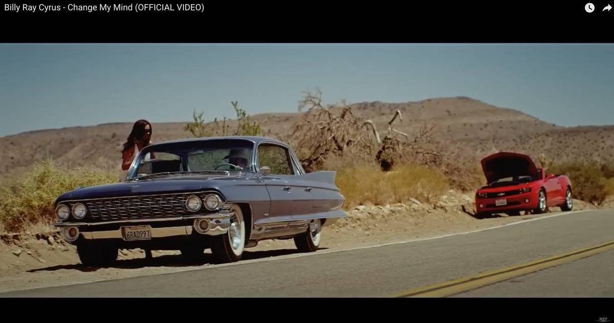 Cadillac-deville-1961-blue-21