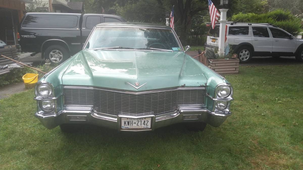 Cadillac-deville-1965-green-1