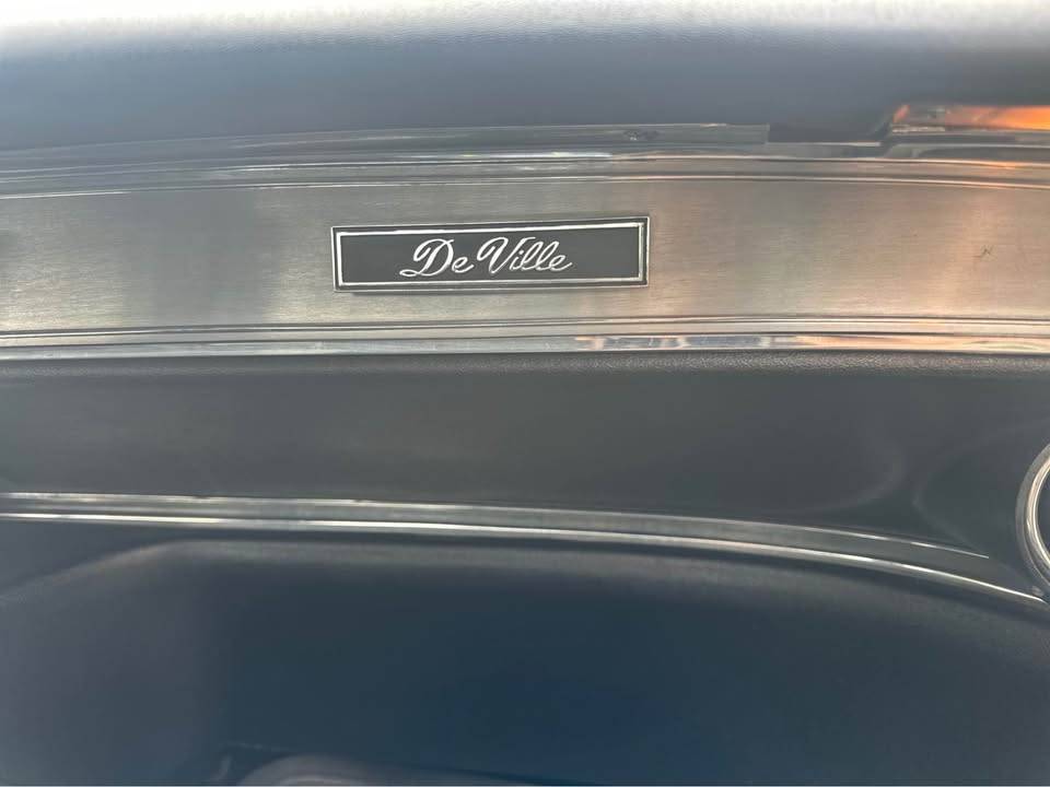 Cadillac-deville-1966-custom-1