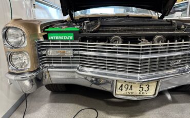 Cadillac-deville-1966-custom-4