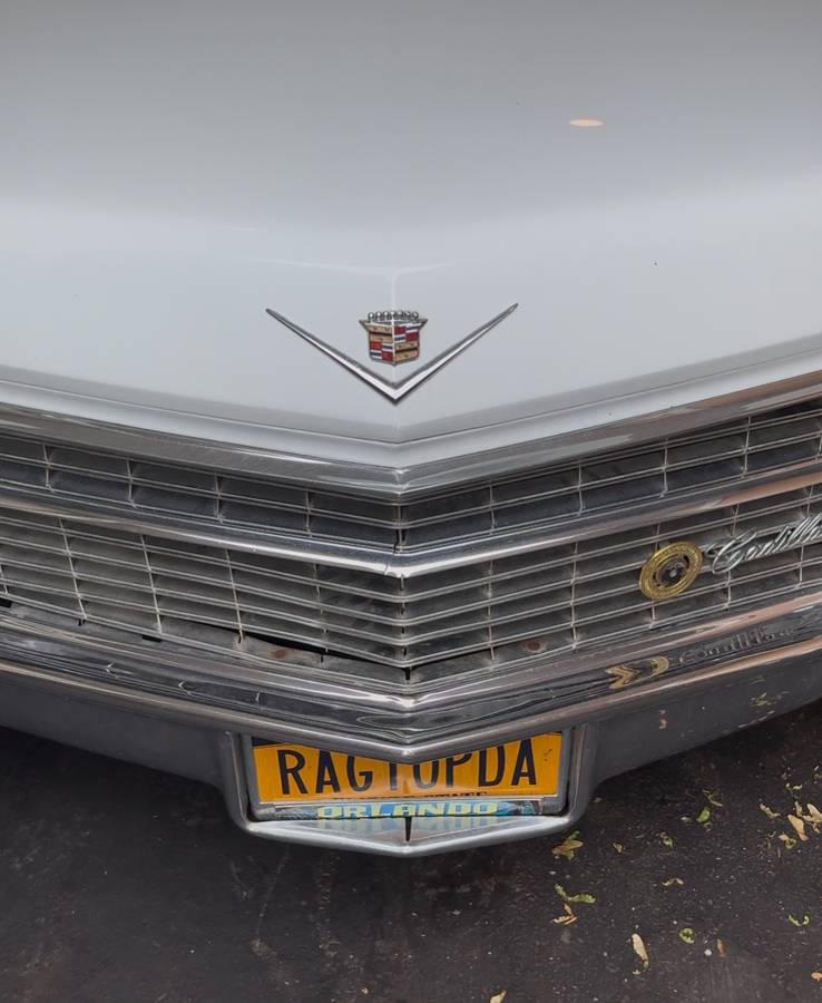 Cadillac-deville-1966-white-3