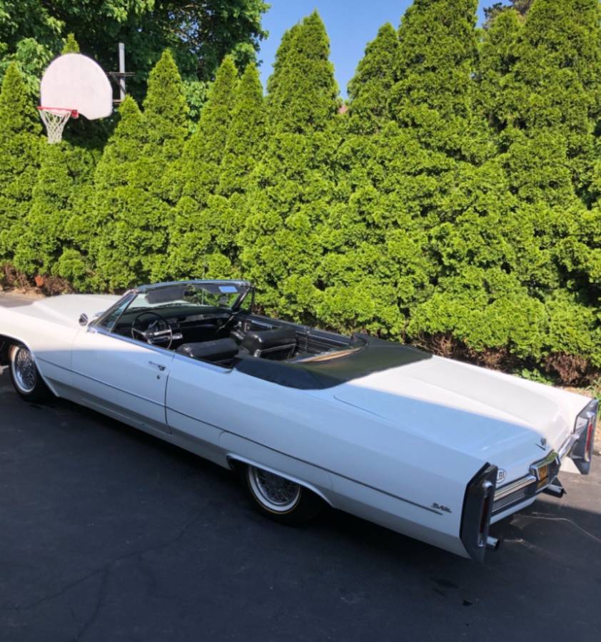Cadillac-deville-1966-white