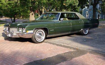 Cadillac-deville-1971-green-17
