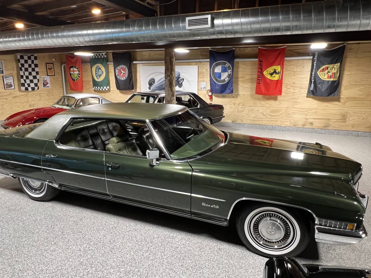 Cadillac-deville-1971-green-4